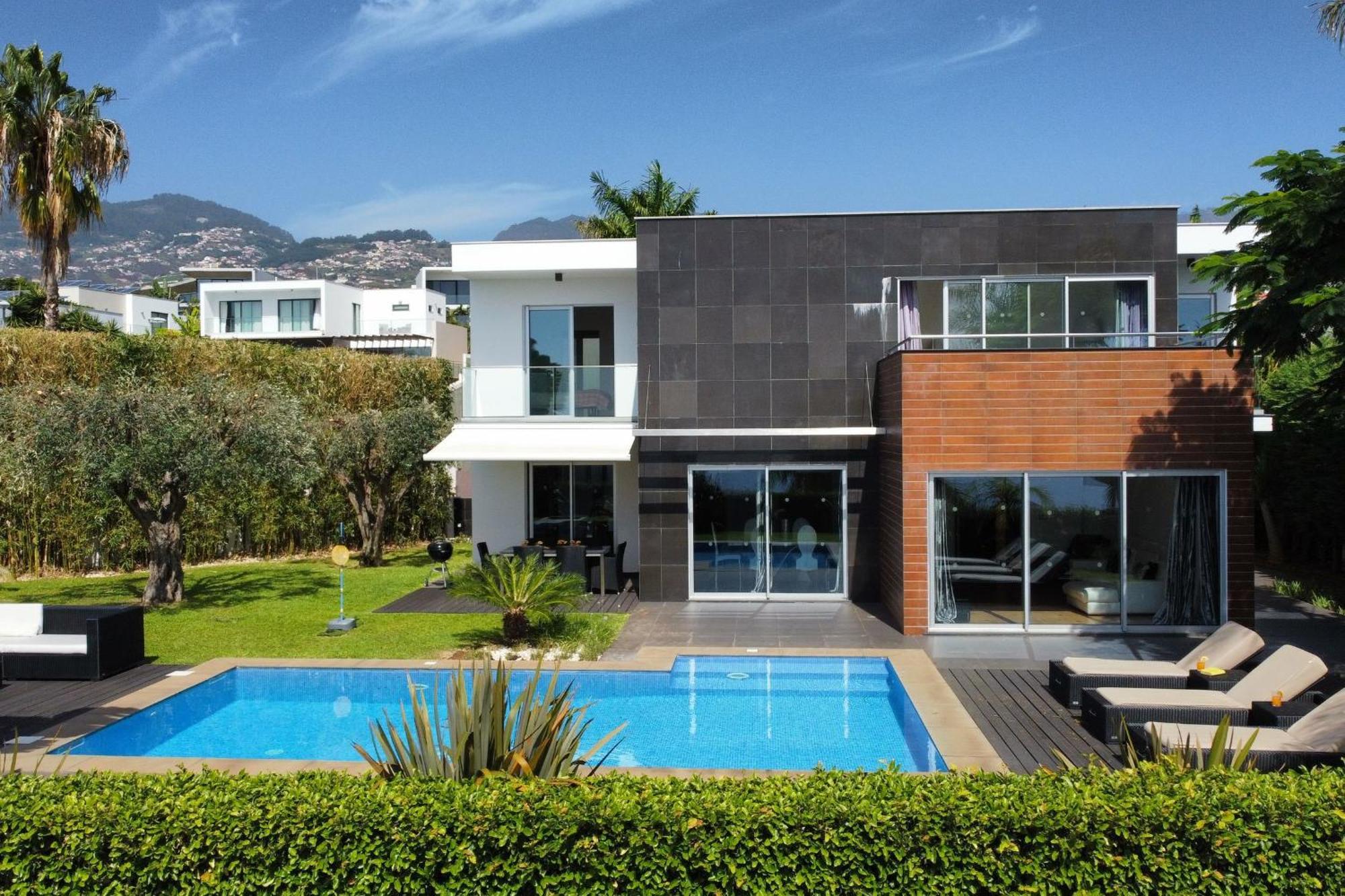 Villa Ravenala - By Lovelystay Funchal  Bagian luar foto